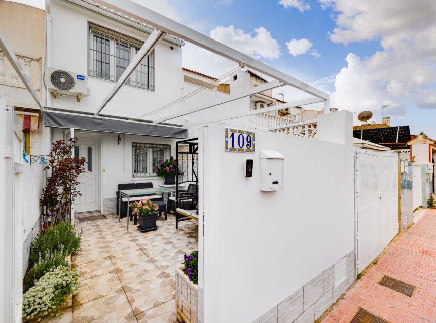 Revente - Town House -
Torrevieja - Costa Blanca