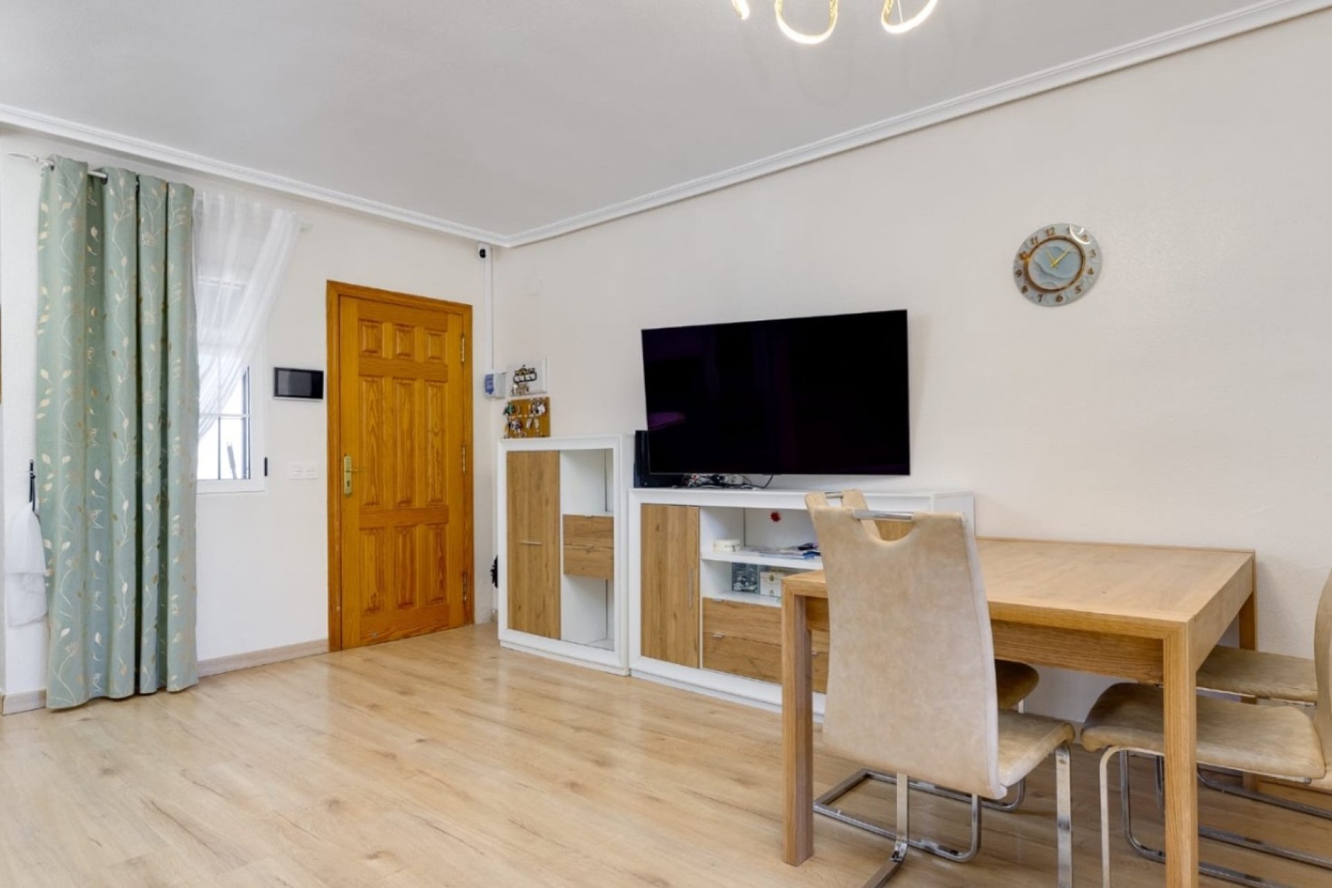 Revente - Town House -
Torrevieja - Costa Blanca