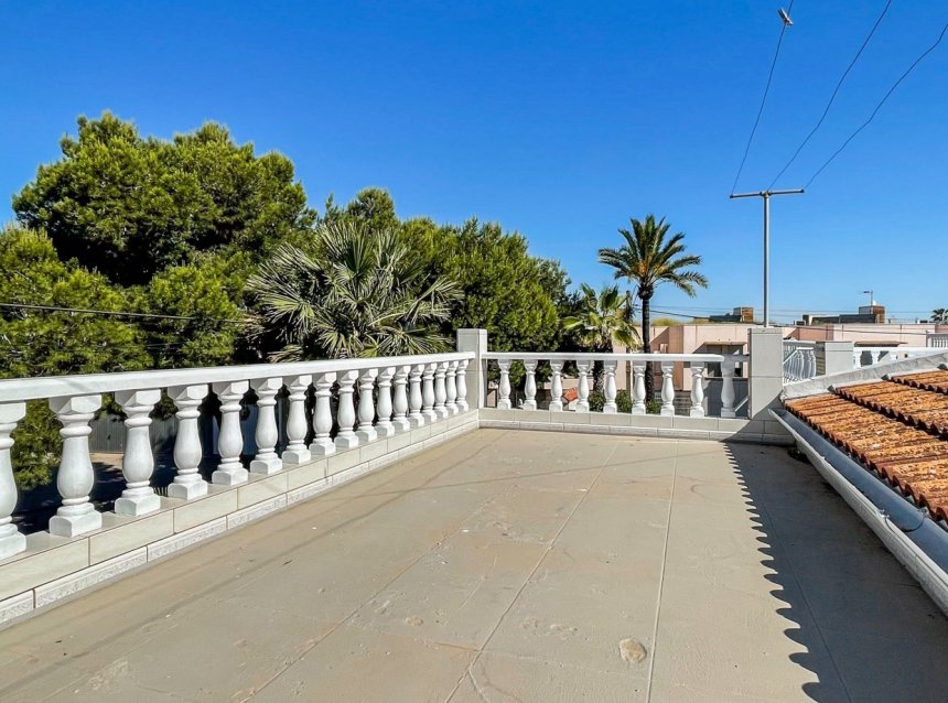 Revente - Town House -
Torrevieja - Costa Blanca
