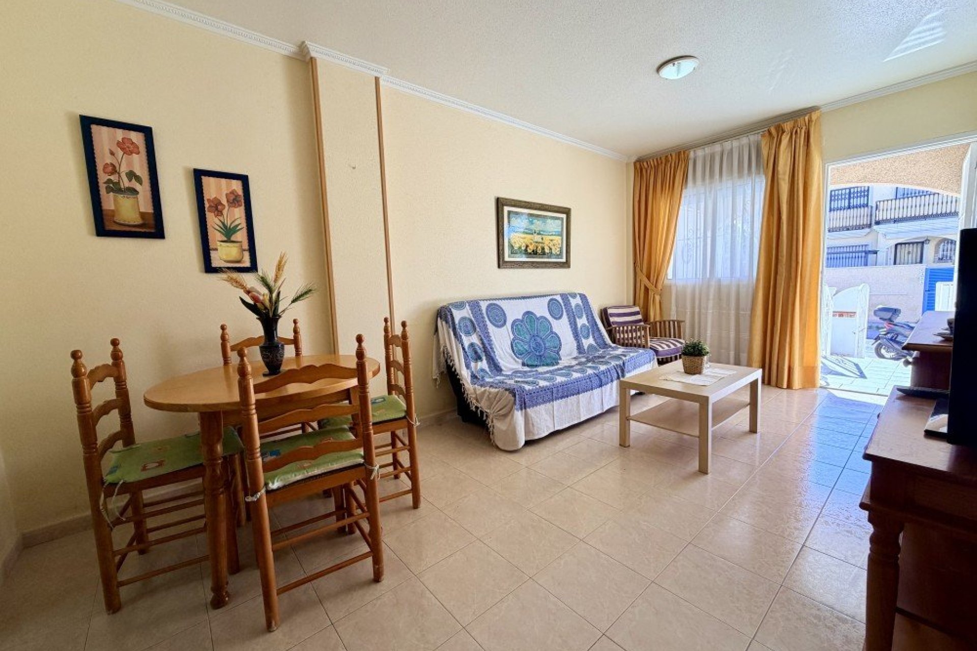 Revente - Town House -
Torrevieja - Costa Blanca