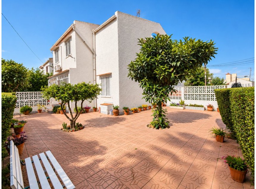 Revente - Town House -
Torrevieja - Costa Blanca