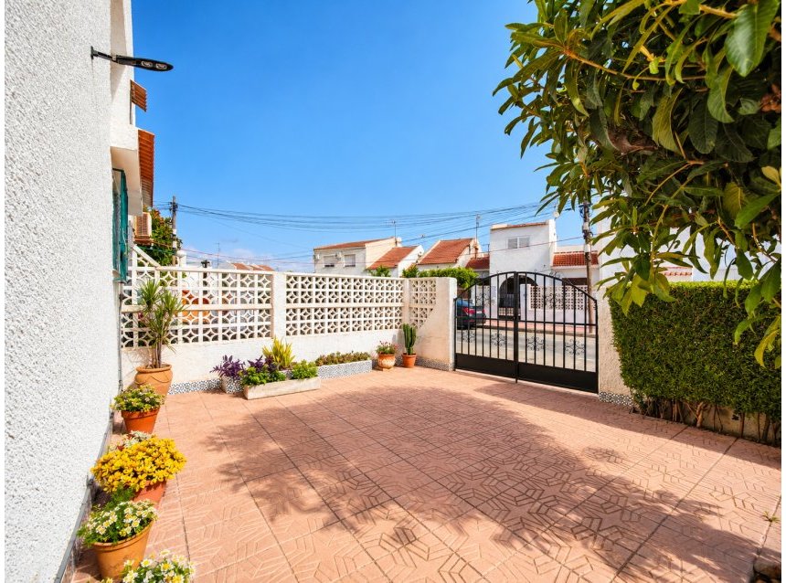 Revente - Town House -
Torrevieja - Costa Blanca