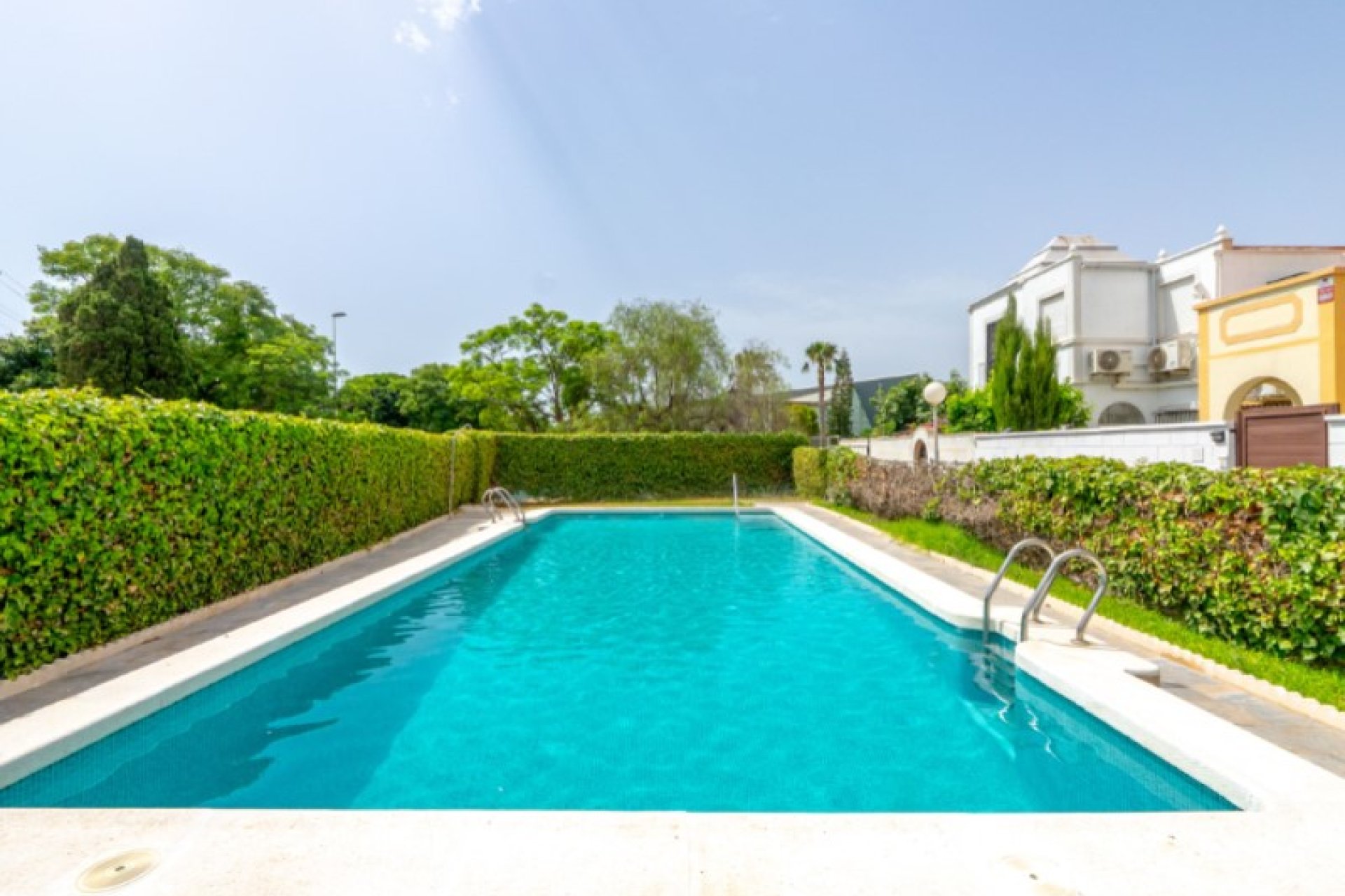 Revente - Town House -
Torrevieja - Costa Blanca