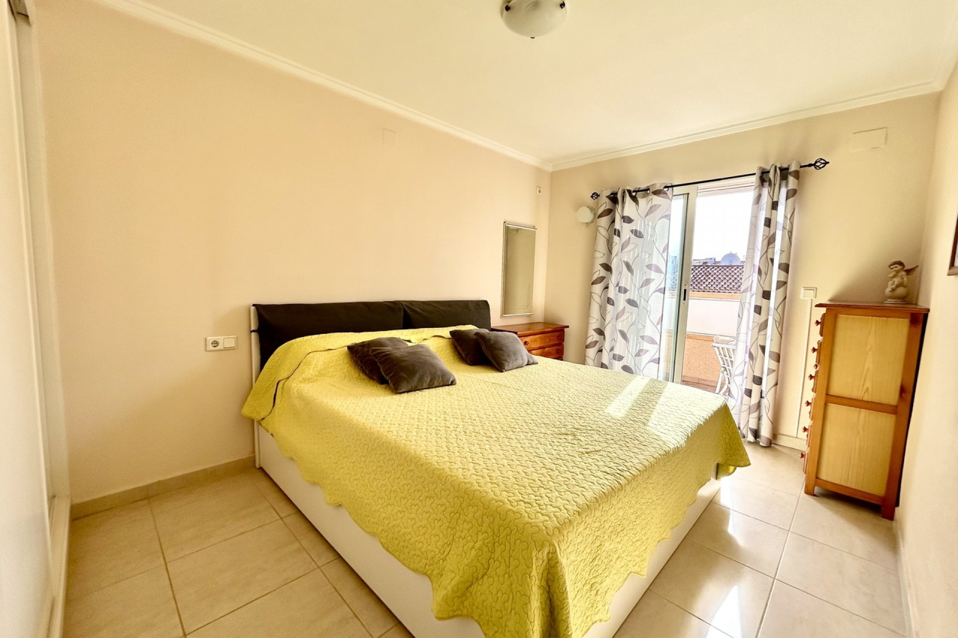 Revente - Town House -
Torrevieja - Costa Blanca