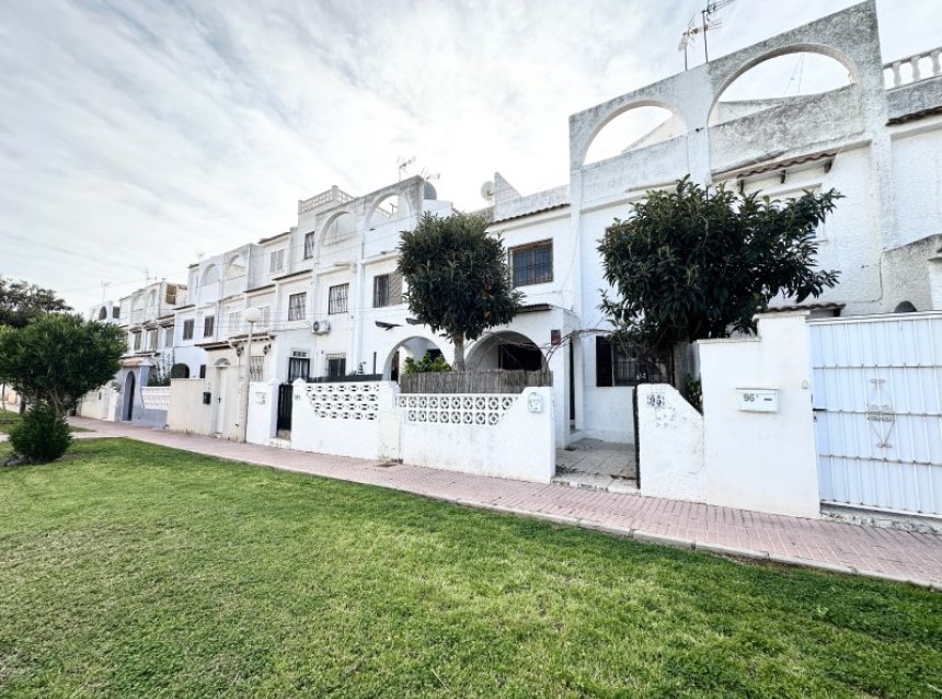 Revente - Town House -
Torrevieja - Costa Blanca