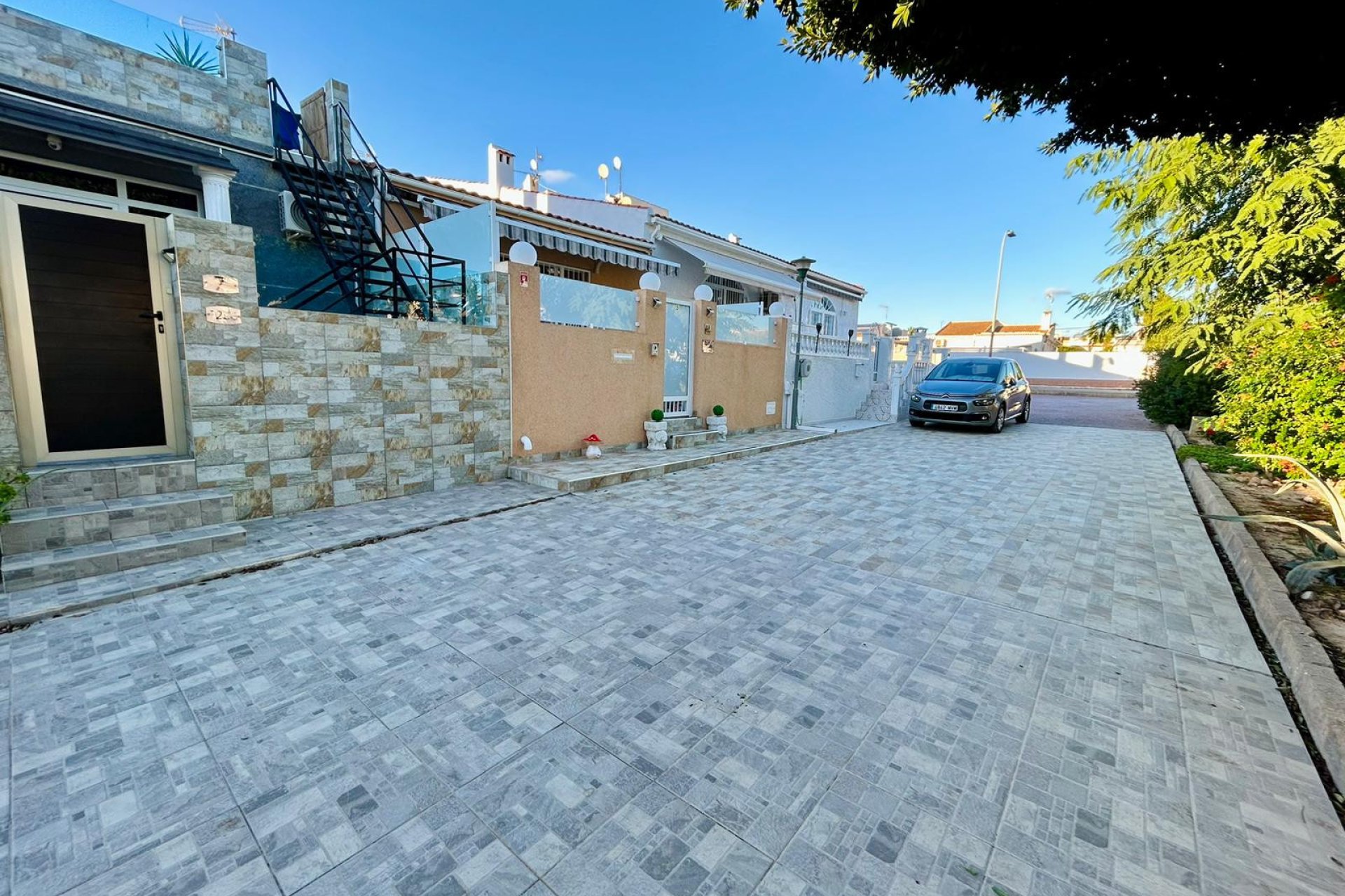 Revente - Town House -
Torrevieja - Costa Blanca