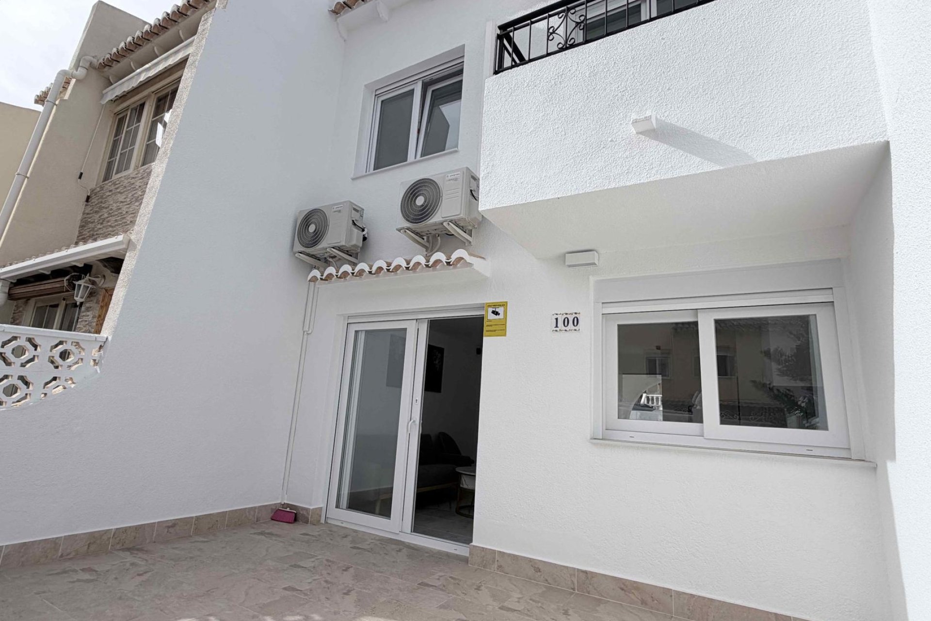 Revente - Town House -
Torrevieja - Costa Blanca