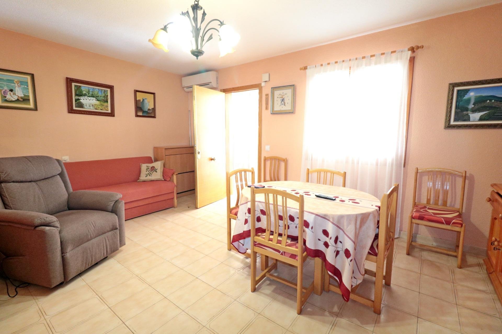 Revente - Town House -
Torrevieja - Playa De Los Naufragos