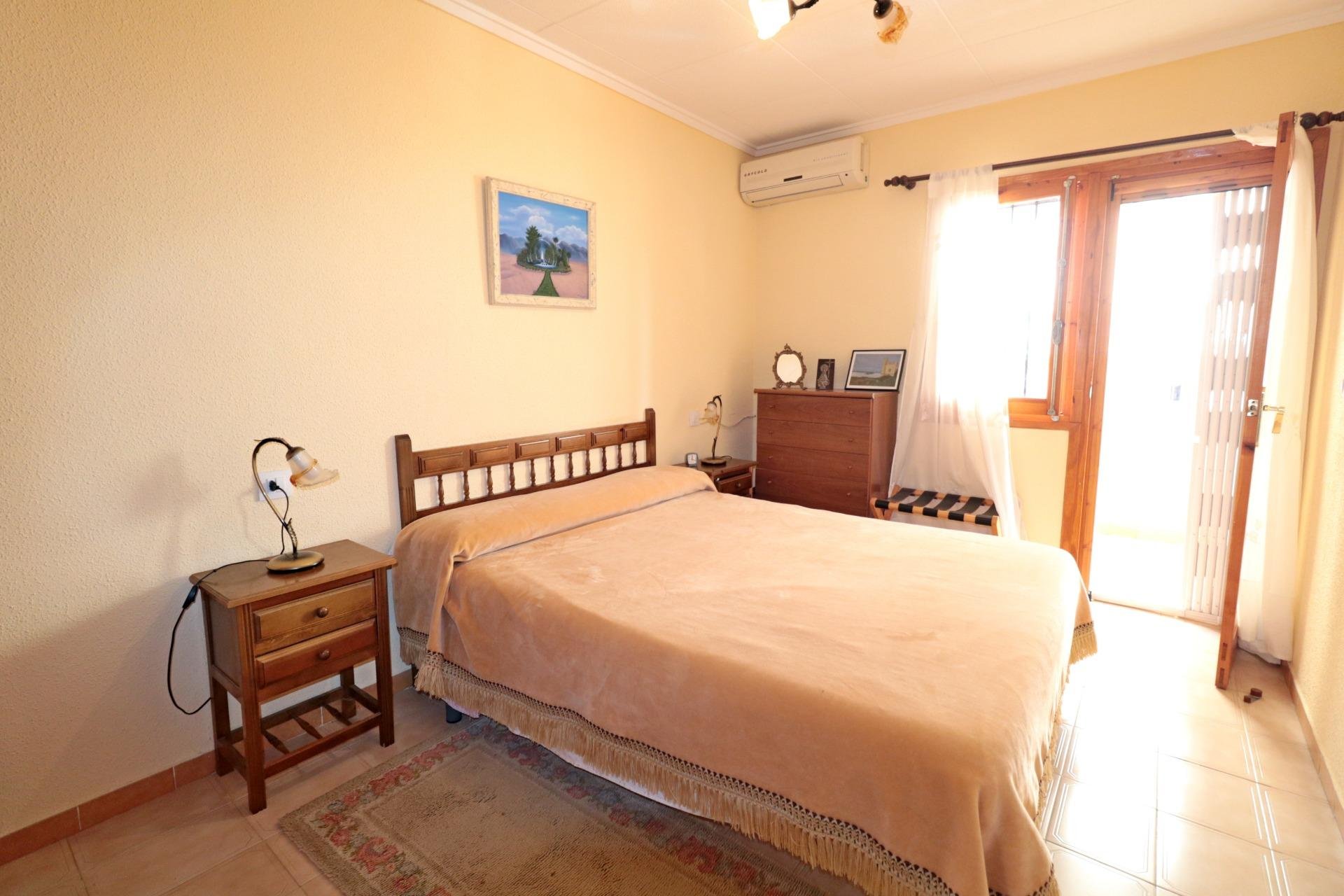 Revente - Town House -
Torrevieja - Playa De Los Naufragos