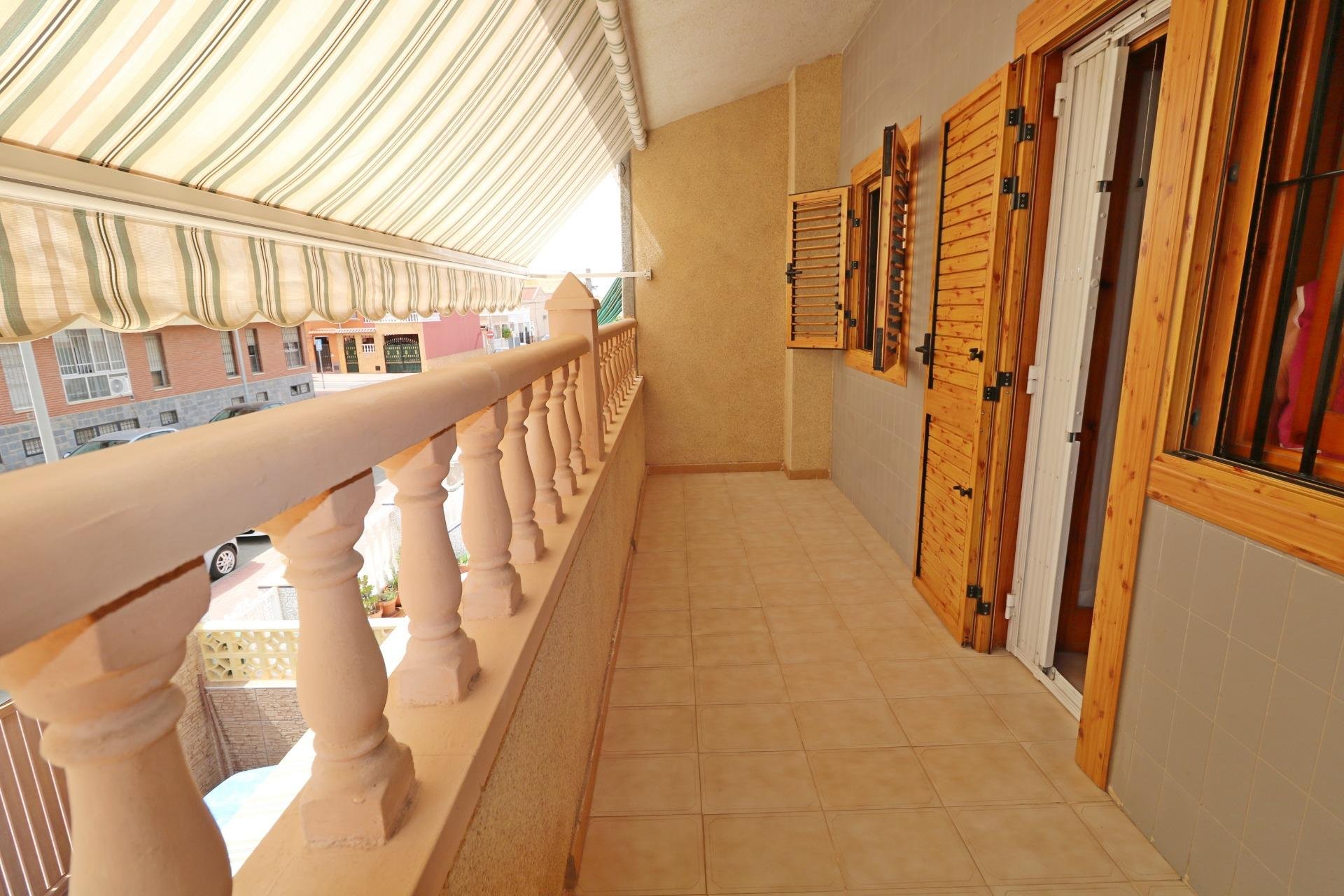 Revente - Town House -
Torrevieja - Playa De Los Naufragos