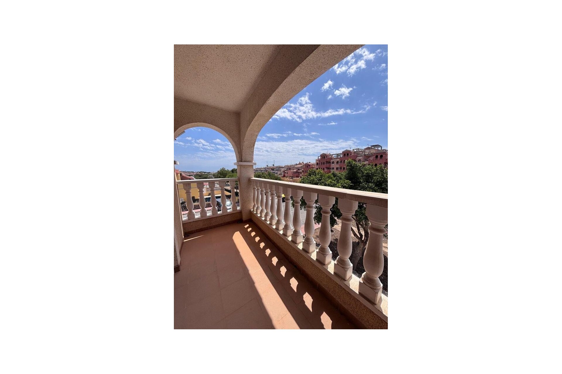 Revente - Town House -
Villamartin - Costa Blanca