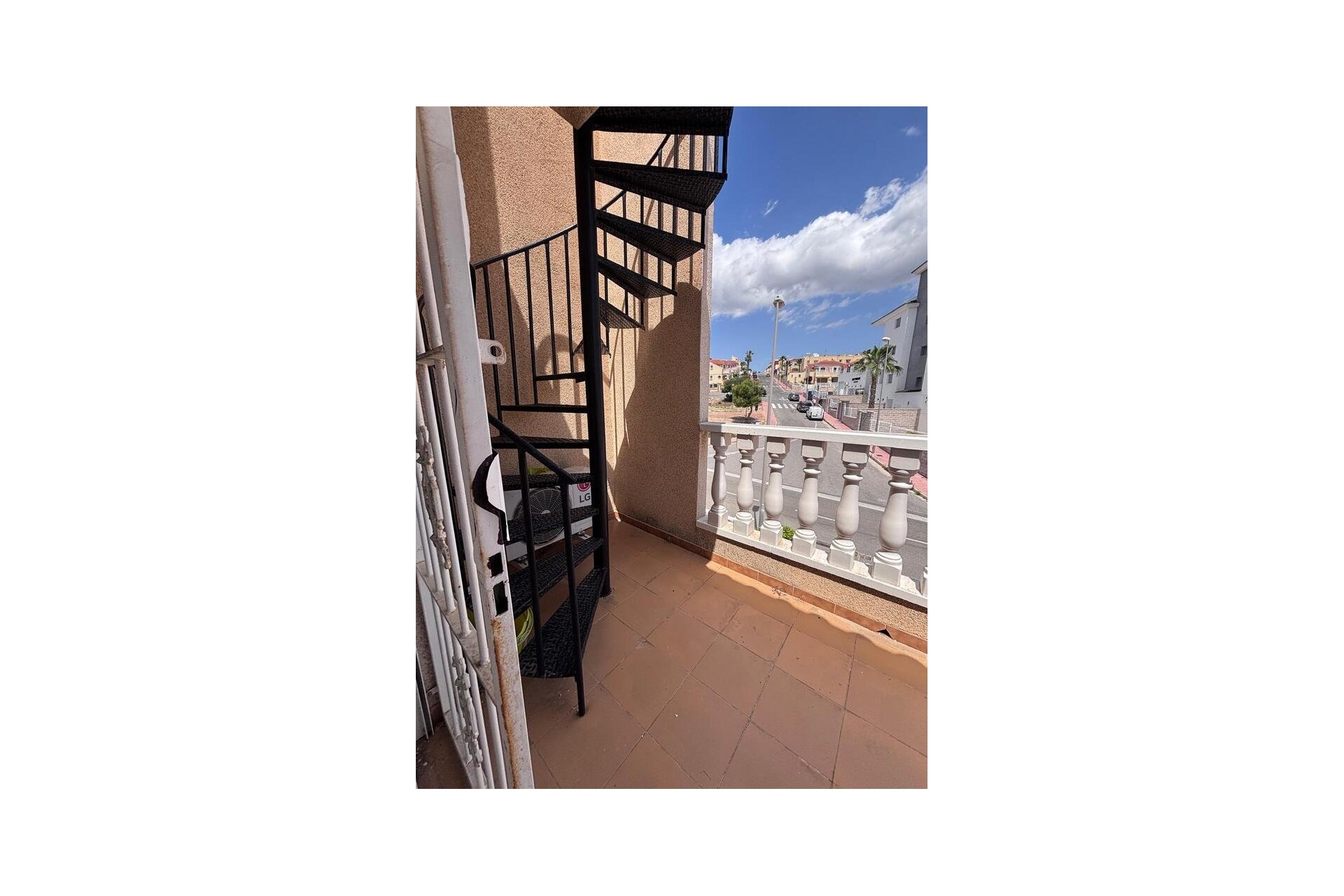 Revente - Town House -
Villamartin - Costa Blanca