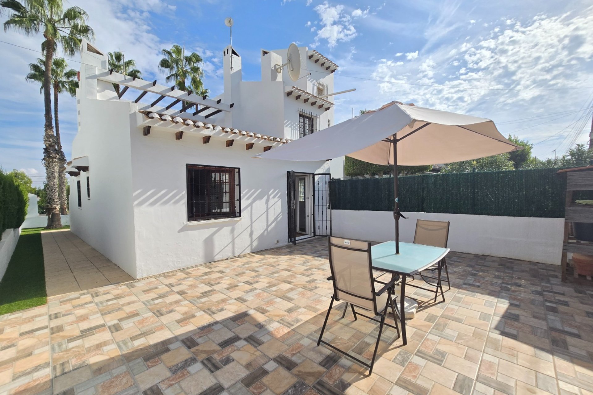 Revente - Town House -
Villamartin - Costa Blanca