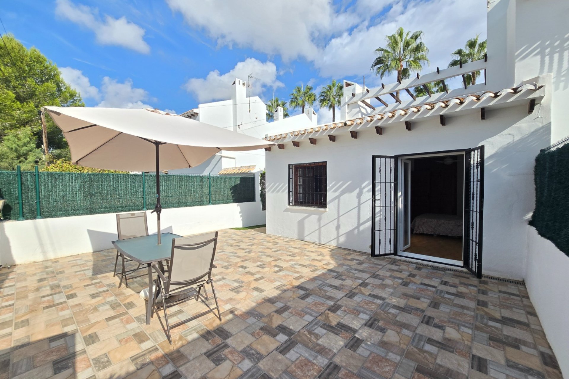Revente - Town House -
Villamartin - Costa Blanca