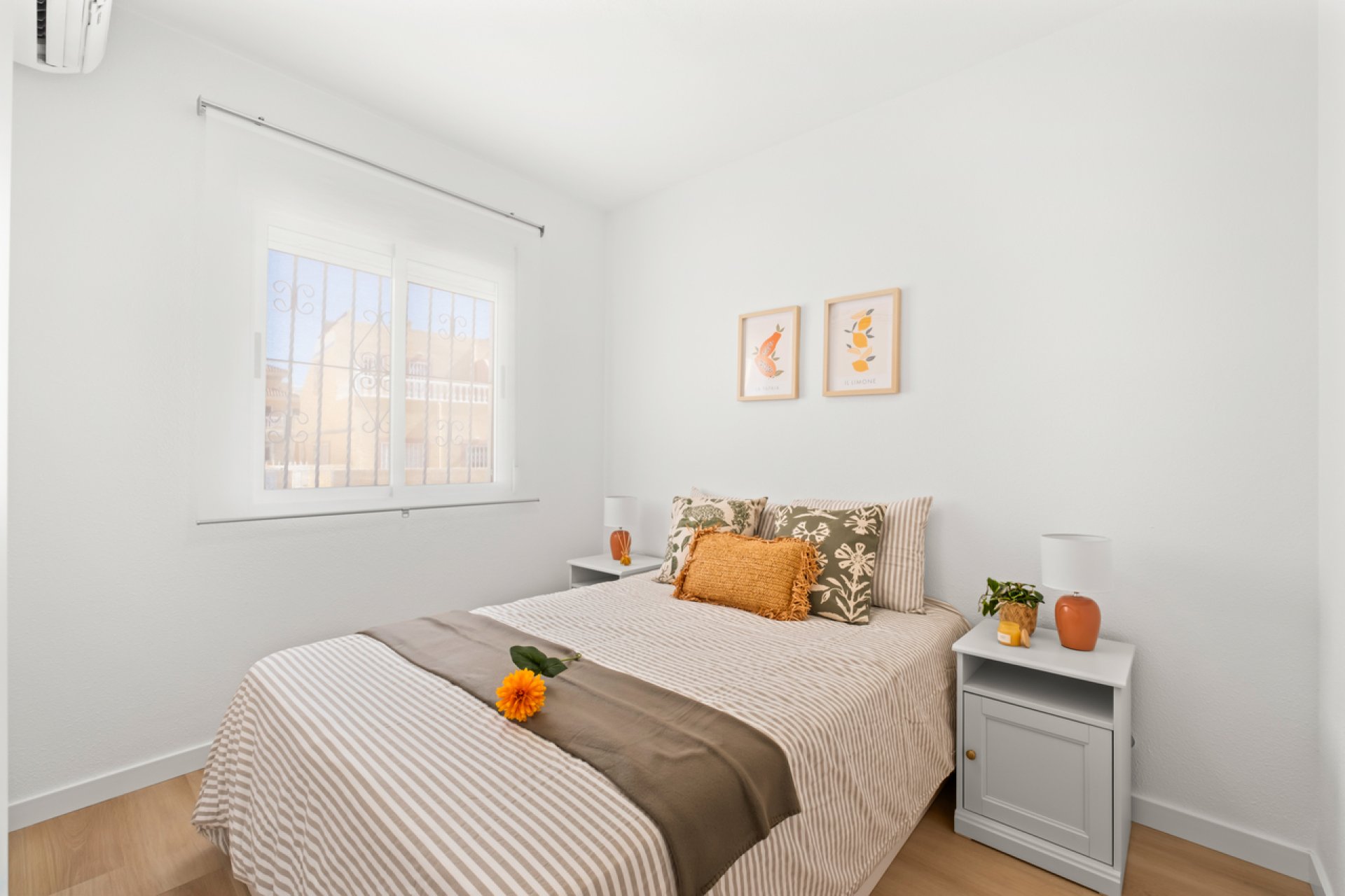 Revente - Town House -
Villamartin - Costa Blanca