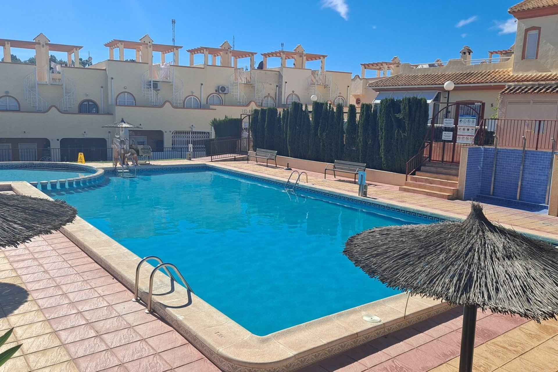 Revente - Town House -
Villamartin - Costa Blanca