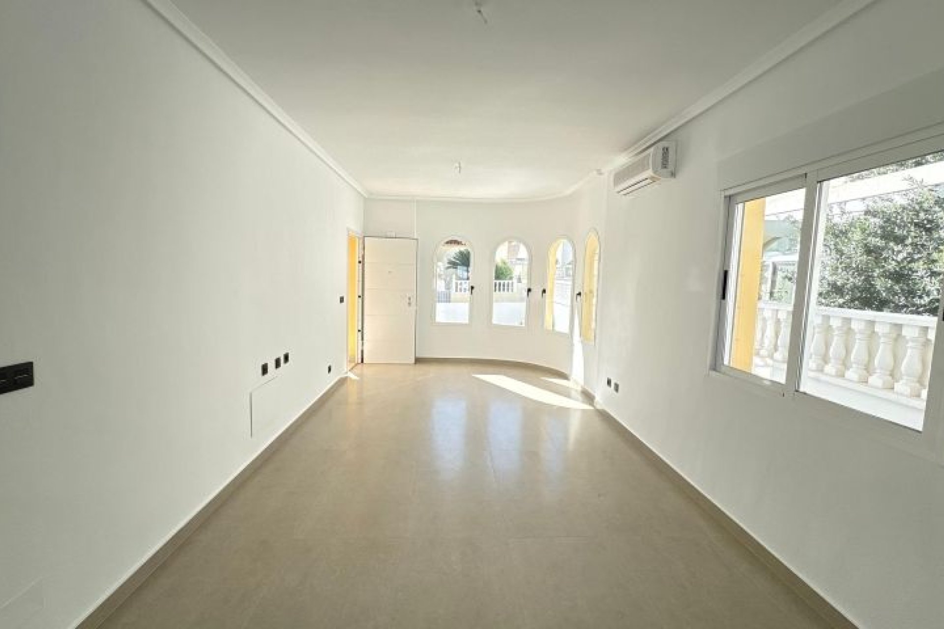 Revente - Villa -
Algorfa - Inland