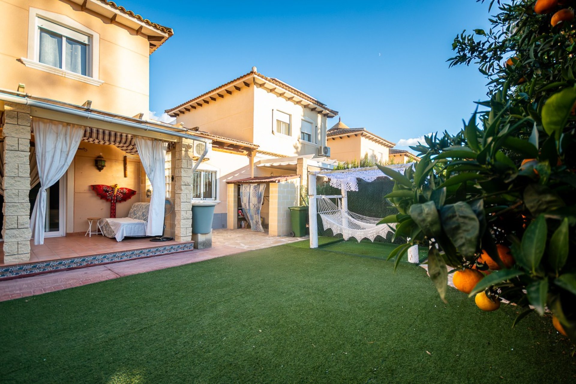 Revente - Villa -
Benferri - Inland