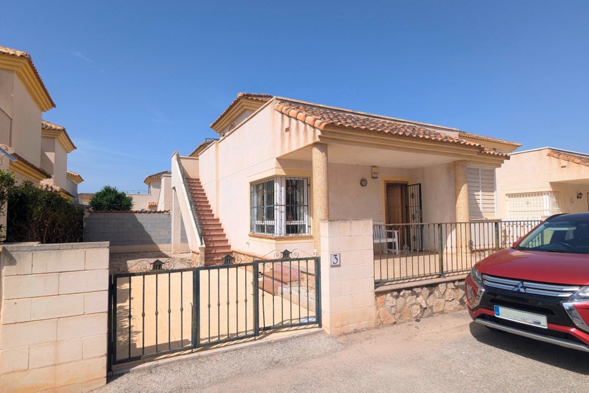 Revente - Villa -
Lo Crispin - Inland