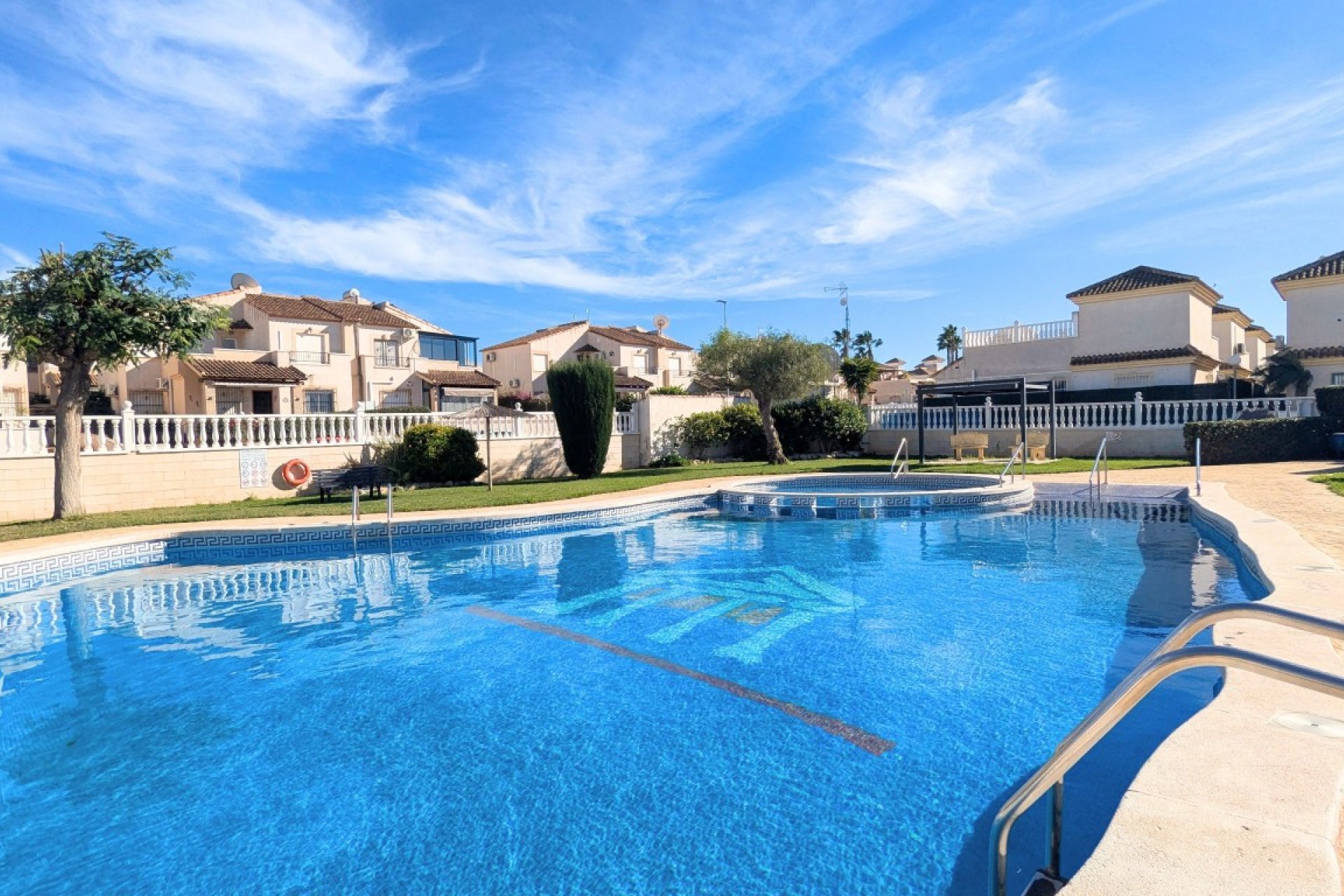 Revente - Villa -
Lo Crispin - Inland