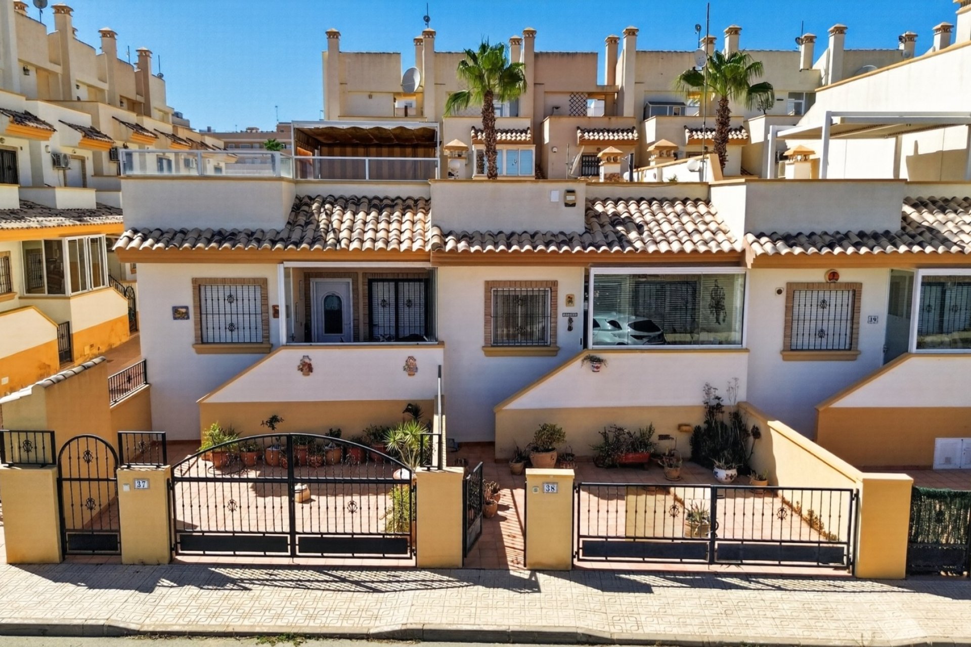 Revente - Villa -
Orihuela Costa - Costa Blanca