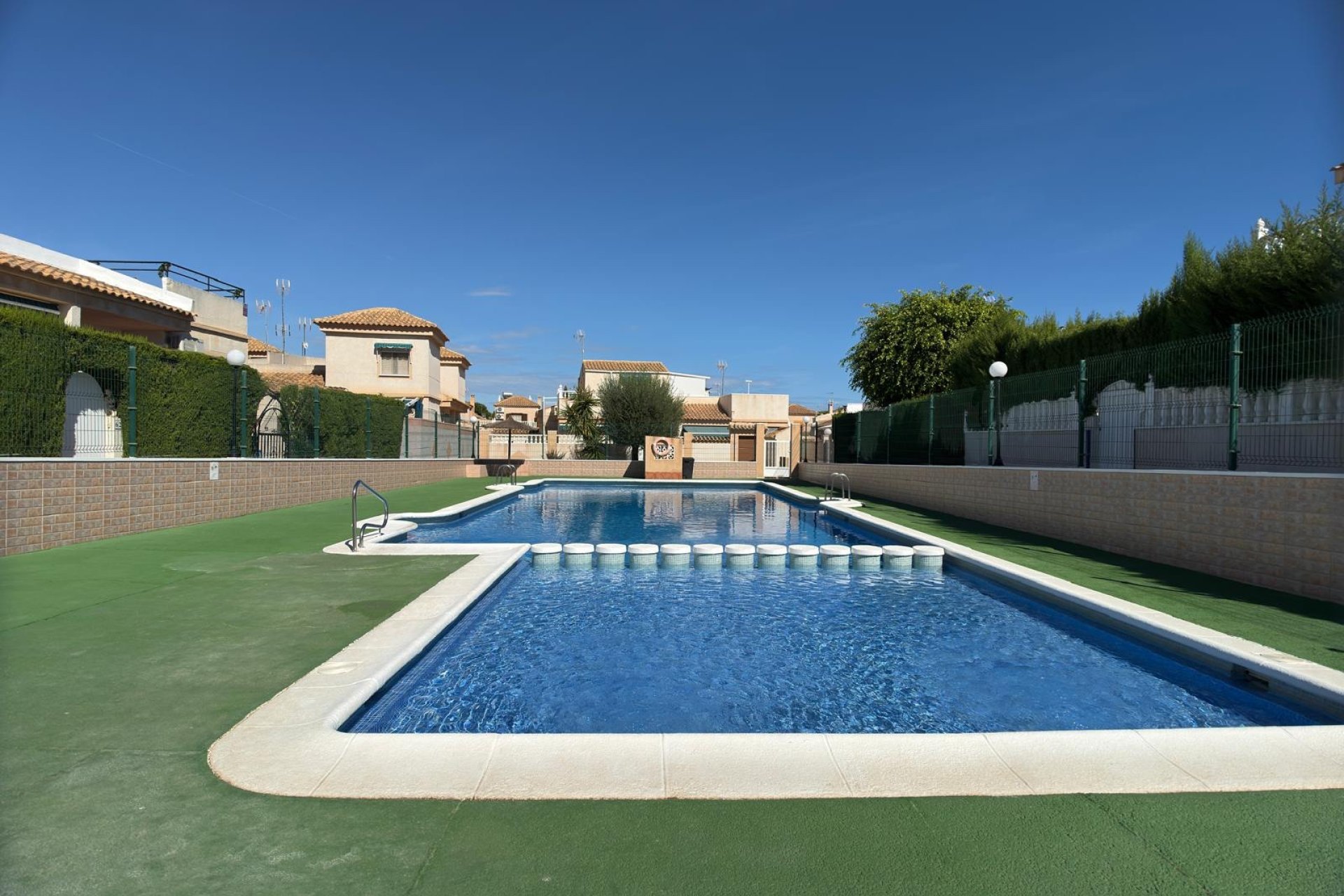 Revente - Villa -
Orihuela Costa - Costa Blanca