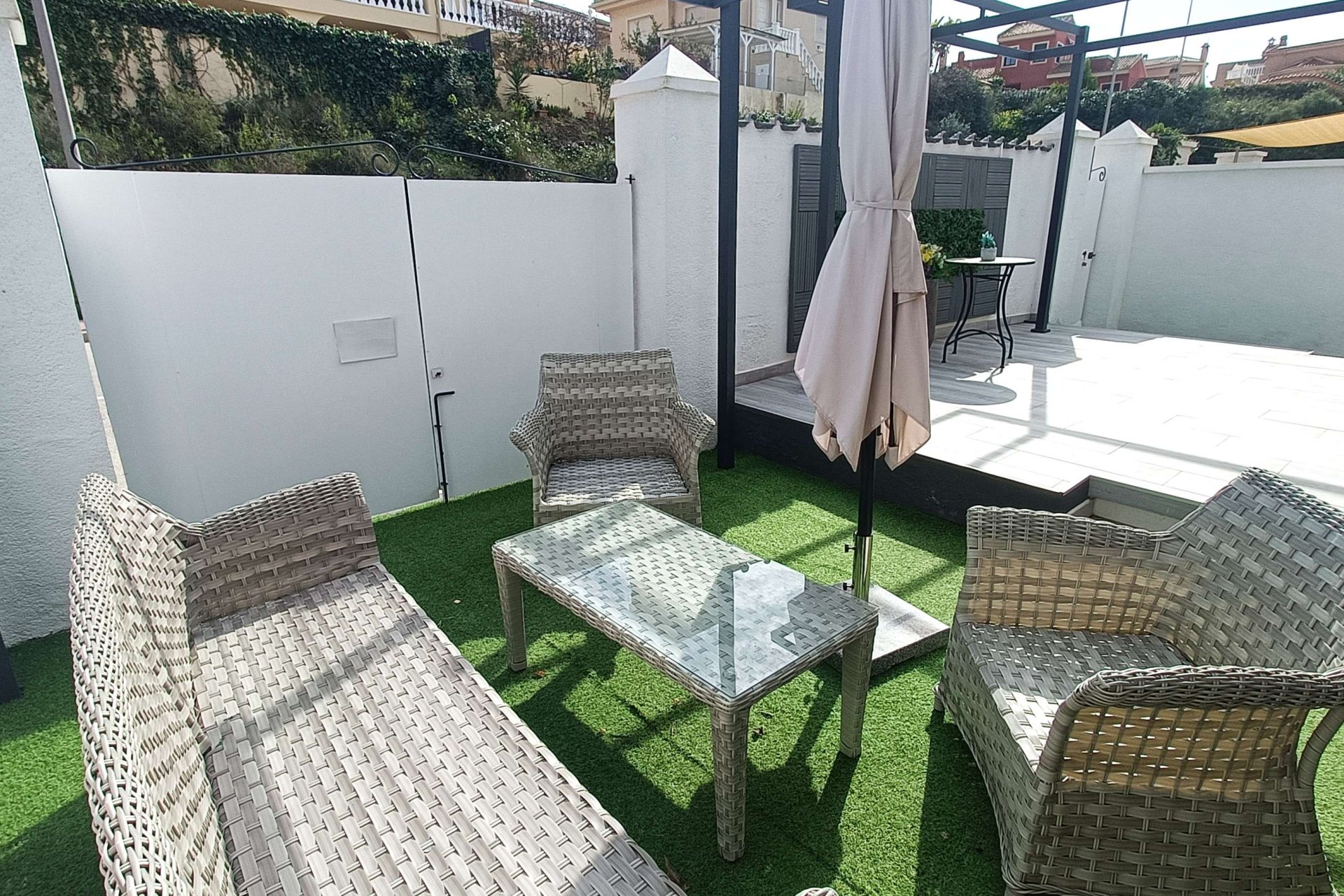 Revente - Villa -
Rojales - Inland