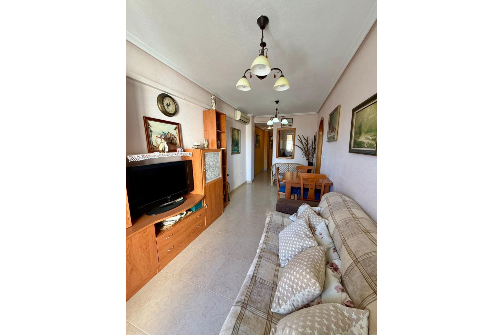 Revente - Villa -
Torrevieja - Centro