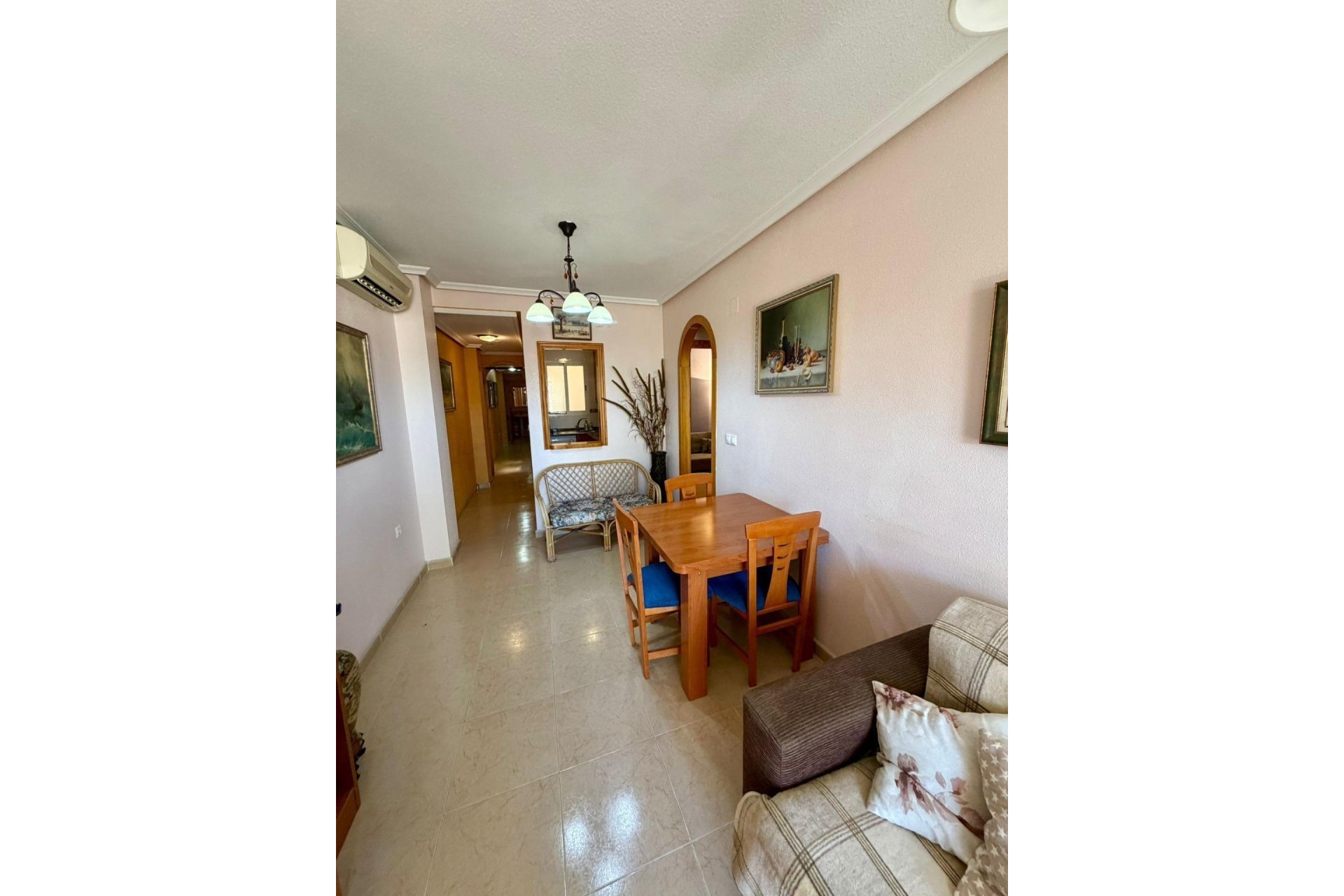 Revente - Villa -
Torrevieja - Centro