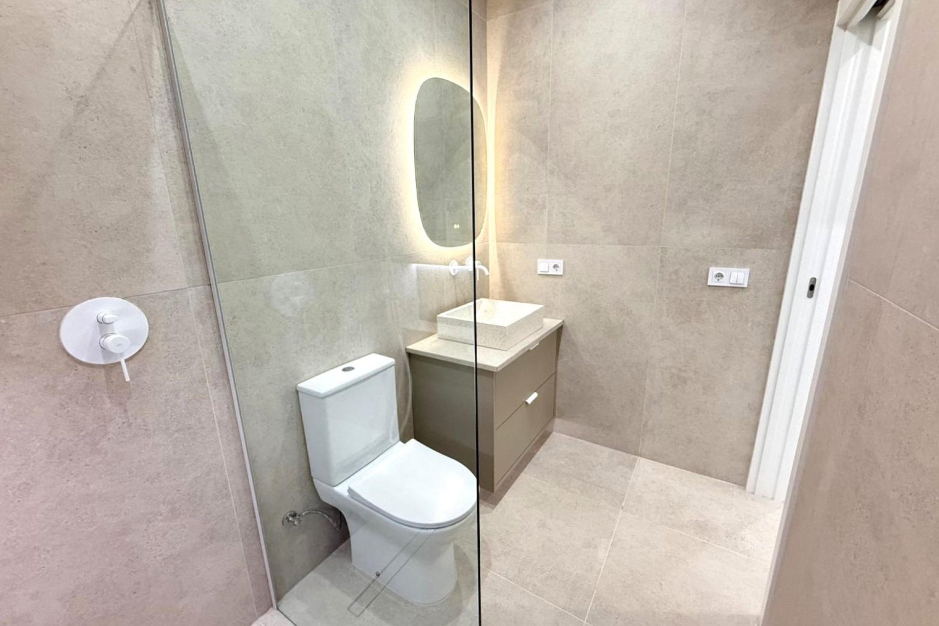 Revente - Villa -
Torrevieja - El Chaparral