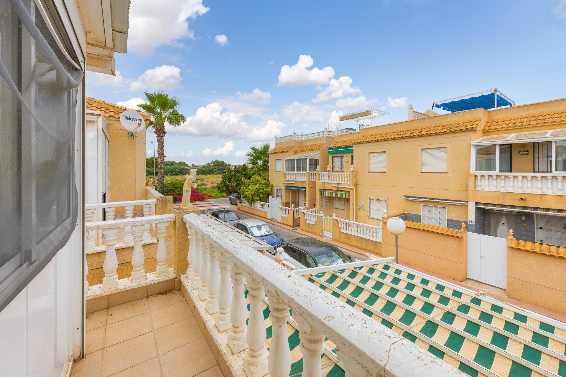 Revente - Villa -
Torrevieja - El Limonar