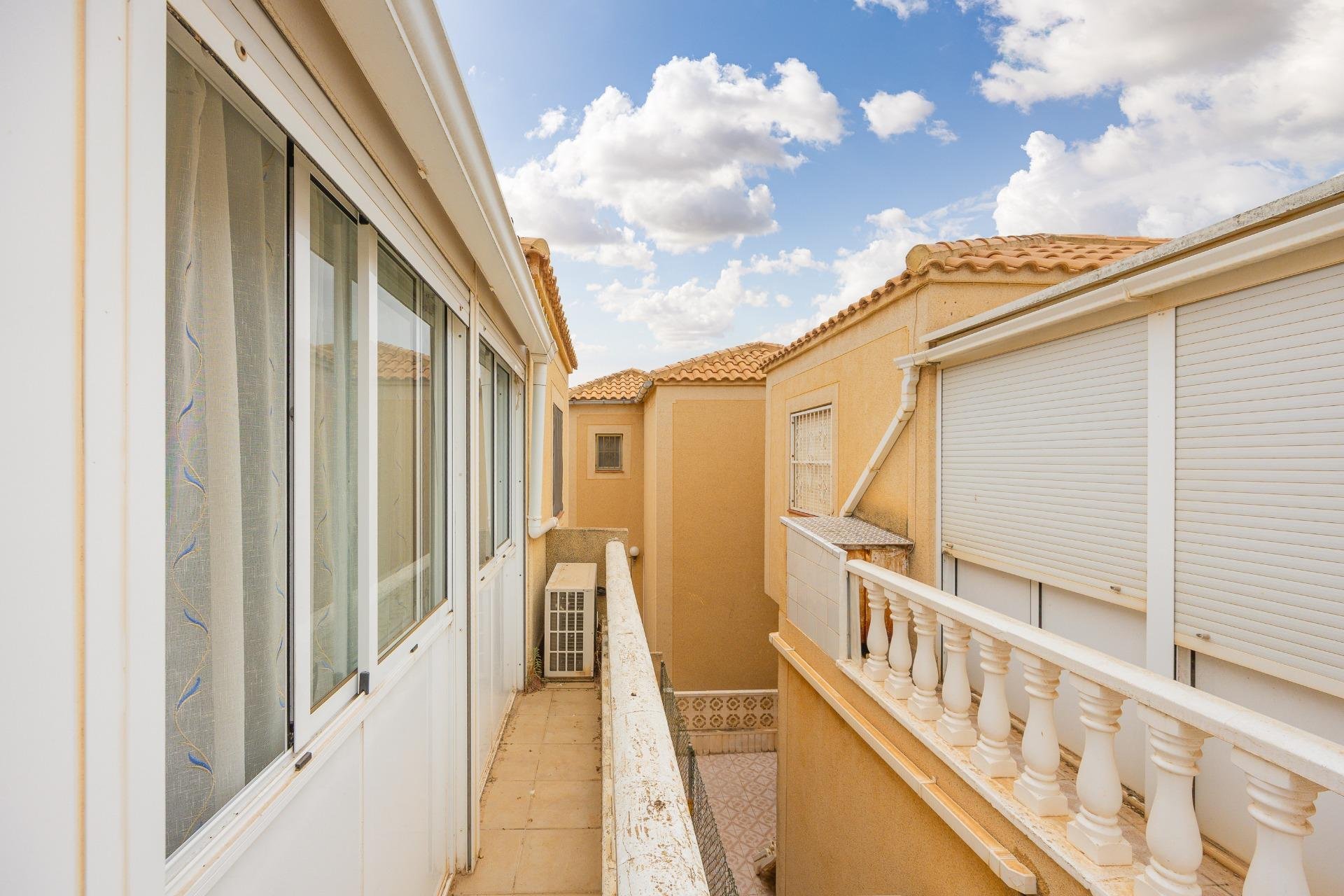 Revente - Villa -
Torrevieja - El Limonar