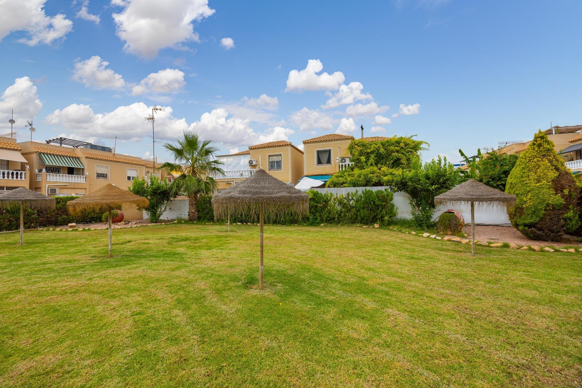 Revente - Villa -
Torrevieja - El Limonar