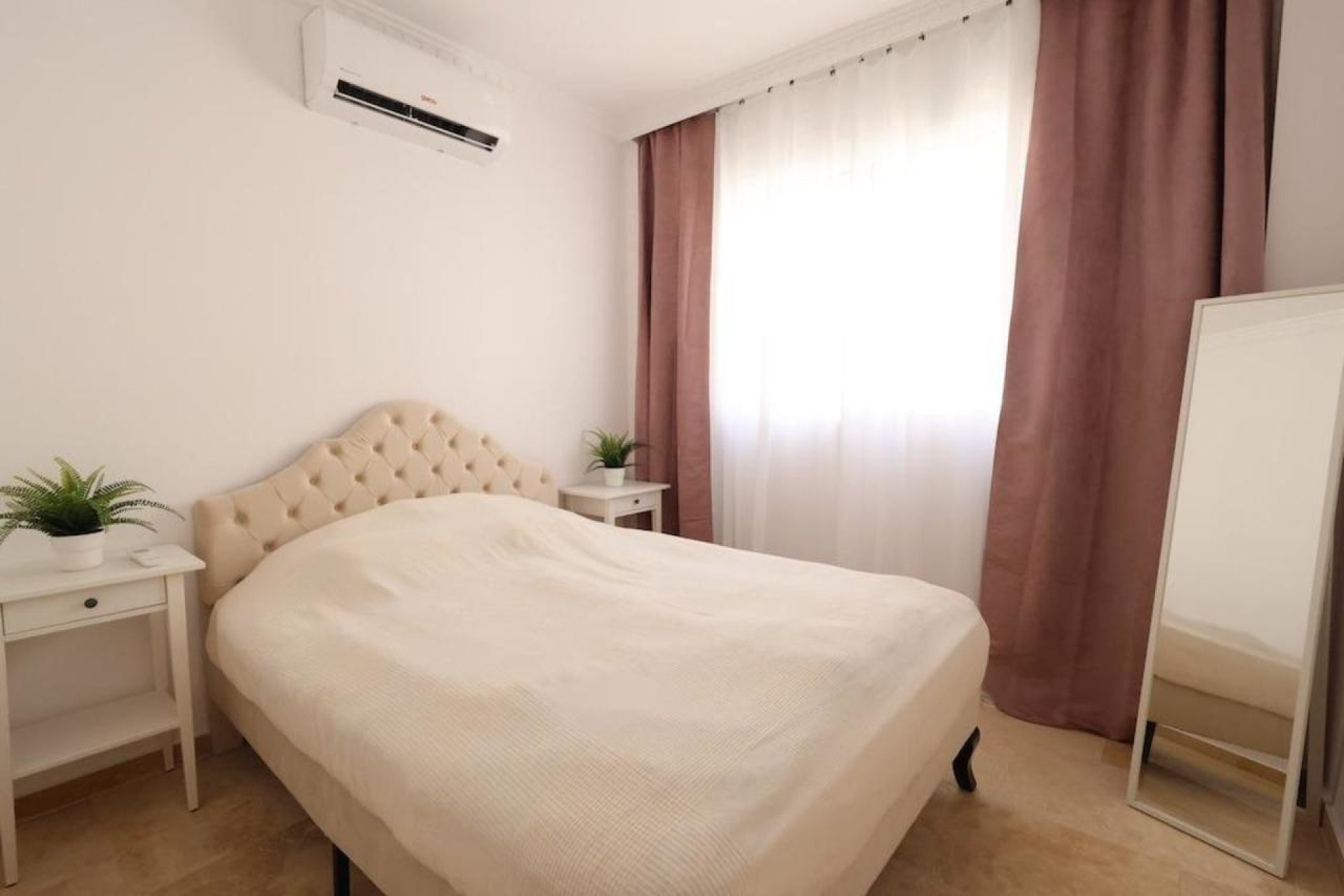 Revente - Villa -
Villamartin - Costa Blanca