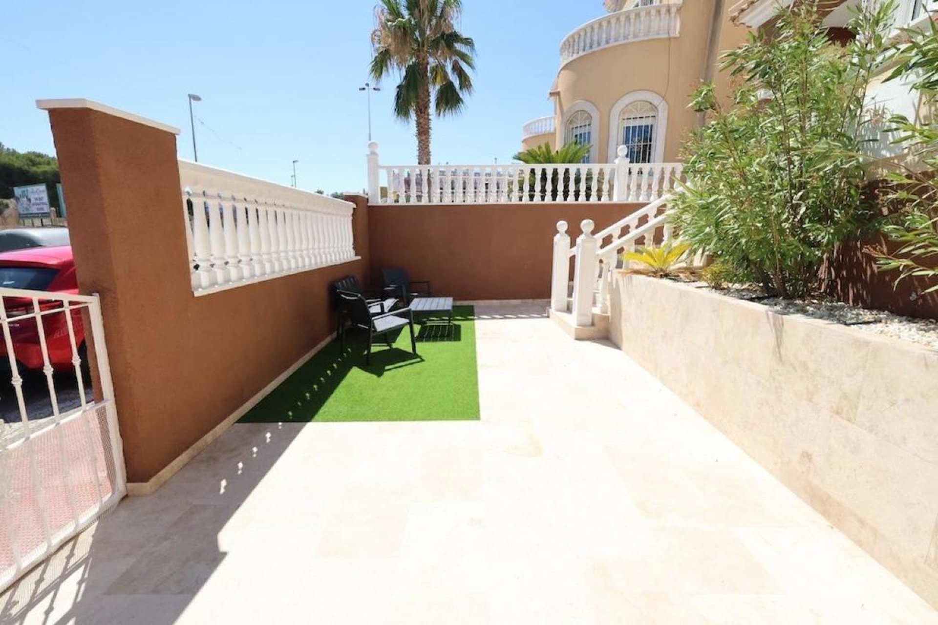 Revente - Villa -
Villamartin - Costa Blanca