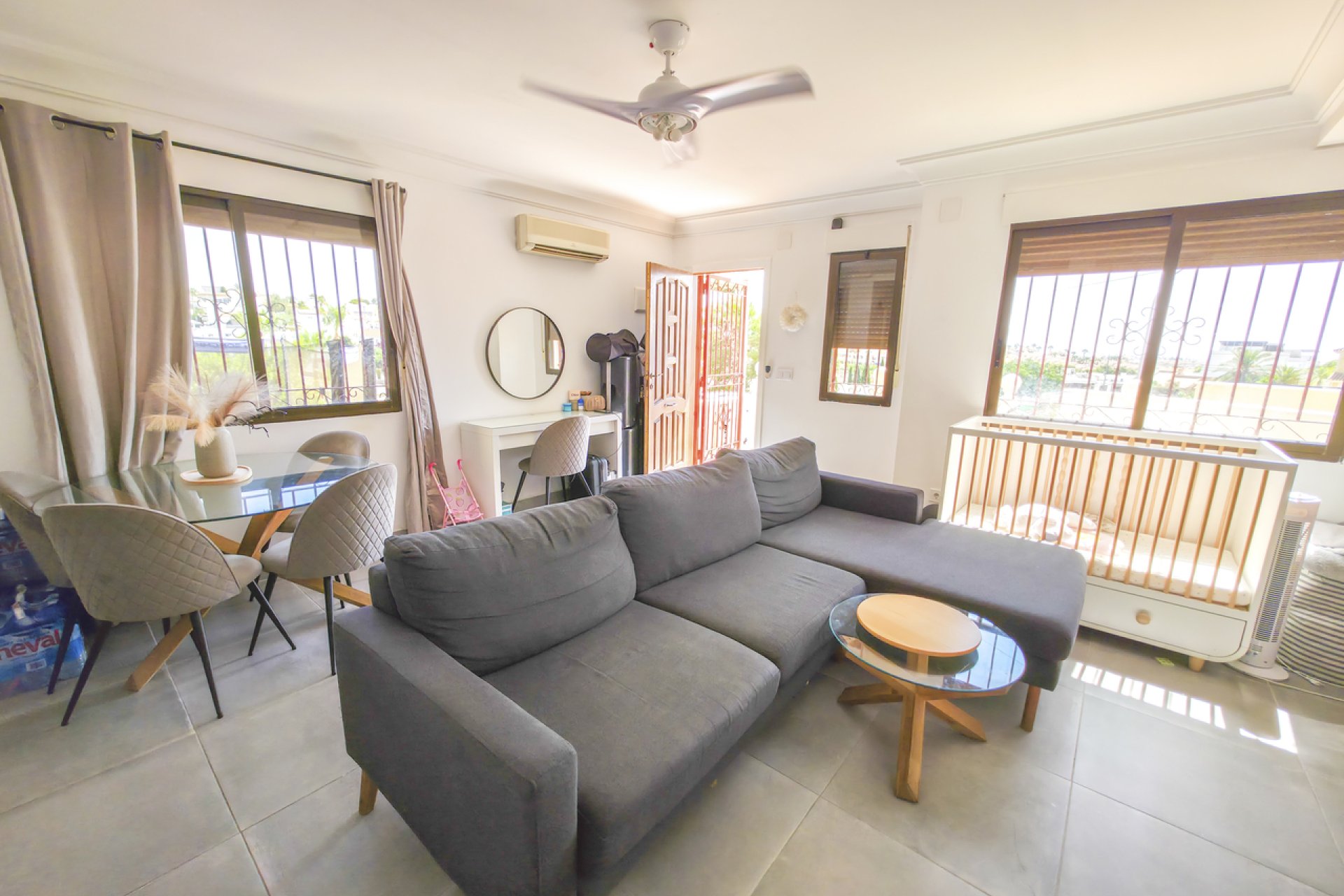 Revente - Villa -
Villamartin - Costa Blanca