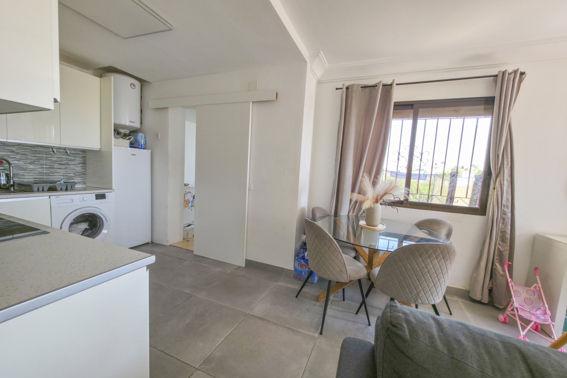 Revente - Villa -
Villamartin - Costa Blanca