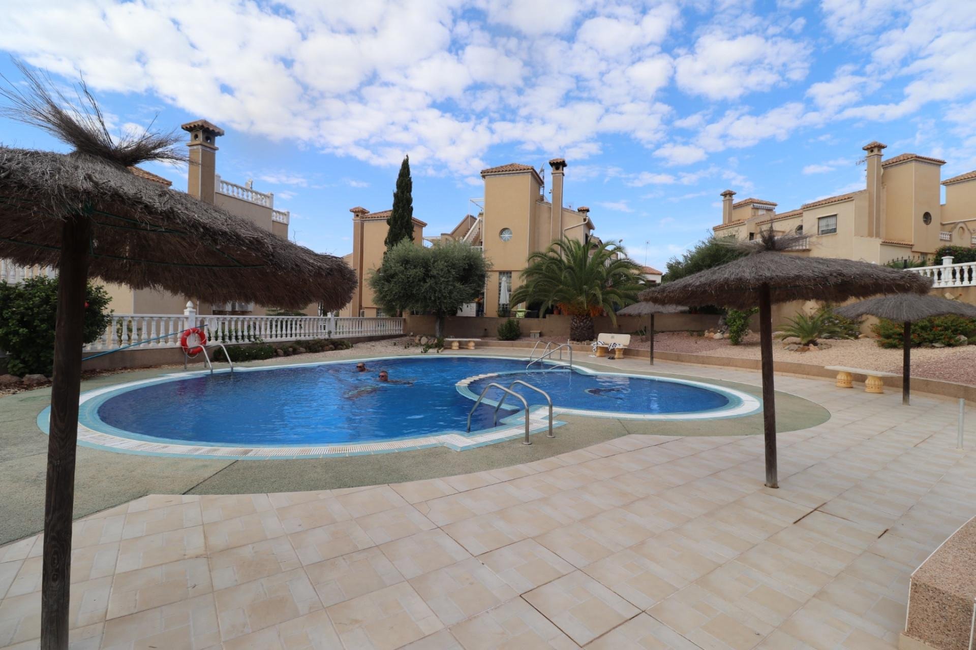Revente - Villa -
Villamartin - Costa Blanca