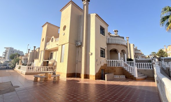 Semi Detached - Resale - El Galan -
                Inland
