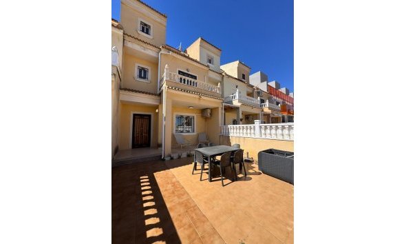 Town House - Reventa - Campoamor -
                Costa Blanca