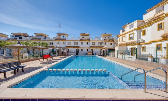 Town House - Reventa - Torrevieja - Aguas Nuevas