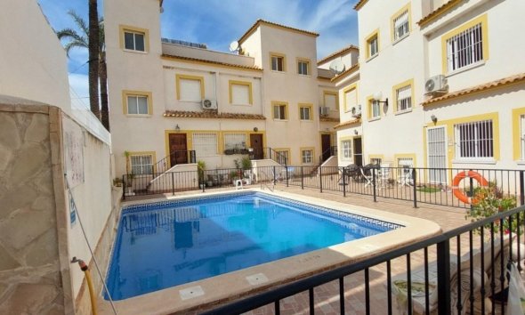 Town House - Revente - Torremendo -
                Costa Blanca