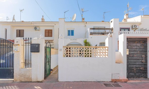 Town House - Revente - Torrevieja -
                Calas Blanca
