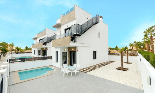 Villa - Nouvelle construction -
            Torrevieja - NB-31847