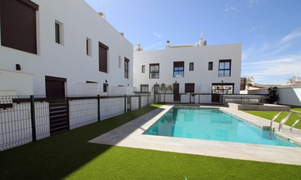 Villa - Obra nueva - Pilar de la Horadada - parque Andromeda