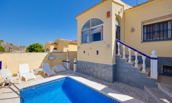 Villa - Resale - San Fulgencio - La Marina