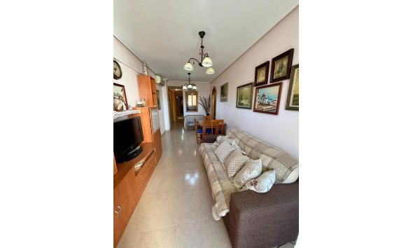 Villa - Resale - Torrevieja - Centro