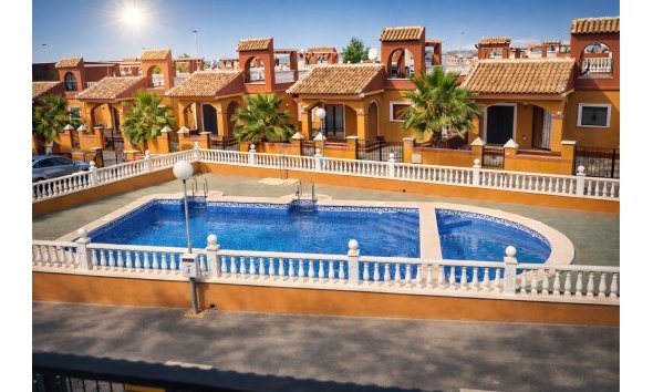 Villa - Resale - Torrevieja -
                Costa Blanca