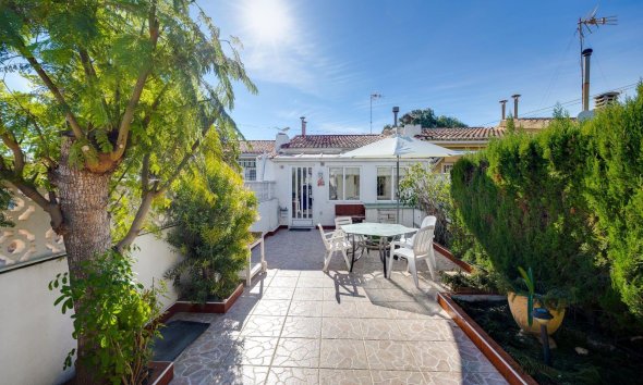 Villa - Resale -
            Torrevieja - mjc-63890