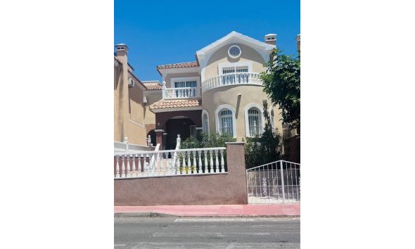 Villa - Reventa - Villamartin - Costa Blanca